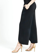 Load image into Gallery viewer, Front Slit Ankle Petal Pant PT30