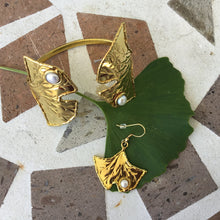 Load image into Gallery viewer, Ginkgo Leaf Earring
